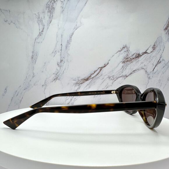 New GUCCI Sunglasses Brown Cat Eye Gold Metal Front Interlocking GG Logo Womens main image 11